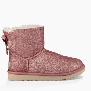 pink shiny uggs